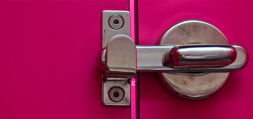 Childproof Gate Lock in Laguna Niguel, California